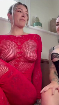 Ava und Adreenas Edging necken!
