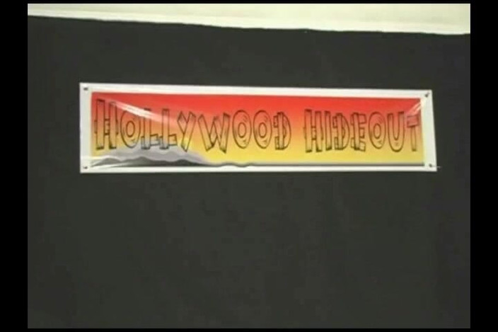 The Habib Show: Amateur hood Stripperinnen