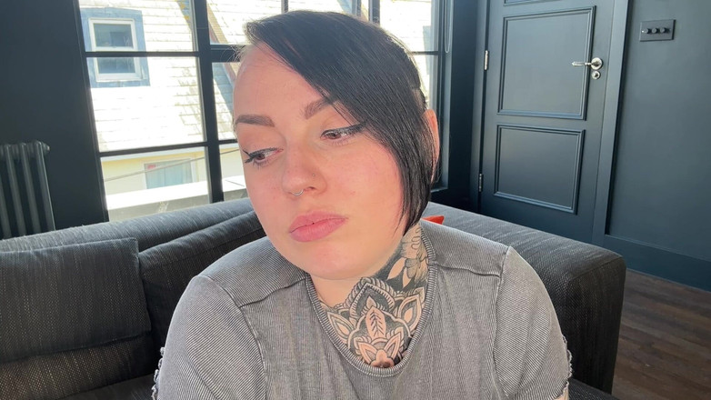 Miss Valentina: Accettare la beta di place