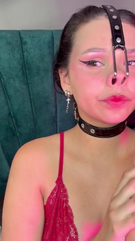 Bristle with Nasal Hook
