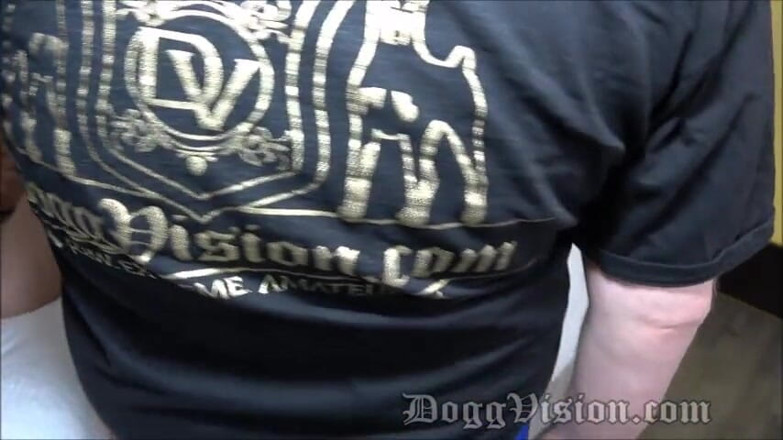 DoggVision: Aldatan anal üvey anne tatmini