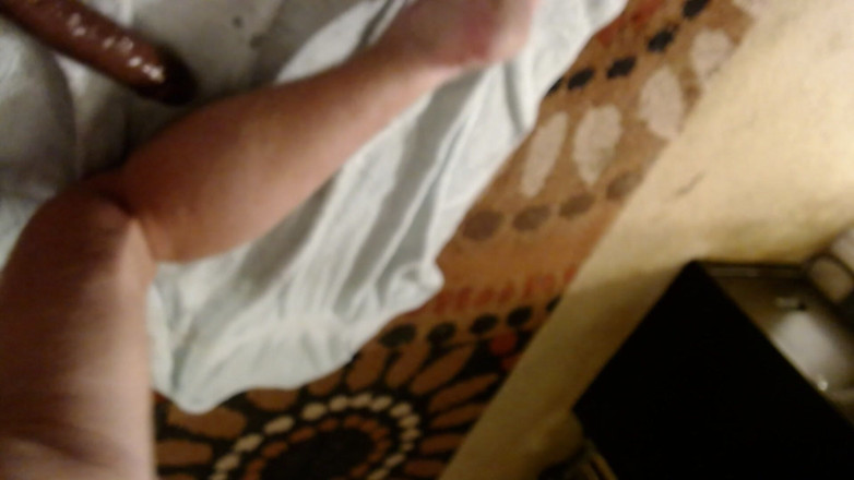 RobertLacrosse: Von einem großen stoßenden dildo gefickt