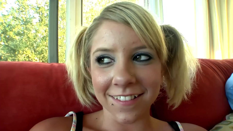 Casting GIRLS AND FIRST PORNO: Babes Getting Horny and Railed Hard by Gigantic Dicks and...