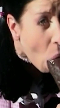 Gangbang with MILF Slut Cum Swallowing