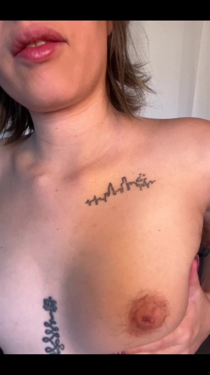 Pearlsage: Something for the Armpit and Hairy Nipple Lovers