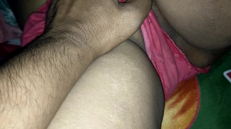 Maxxxx: Chica caliente