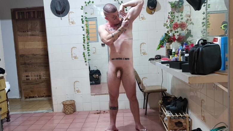 carmonaoficial: Shaving Armpits and Arms