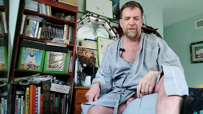 Hairyartist: Du siehst, großer schlaff-schwanz und mannsack in seiner robe