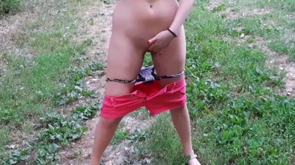 Cuca stream: Teen pissing in the forest