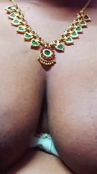 Sexo indio con tía caliente xxx - nuevo lanzamiento