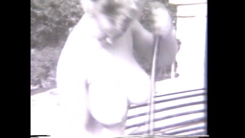 The Unforgettable: Prowokujące duże piersi