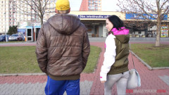 Czech Pornzone: Дикая кошка хочет хуй внутри