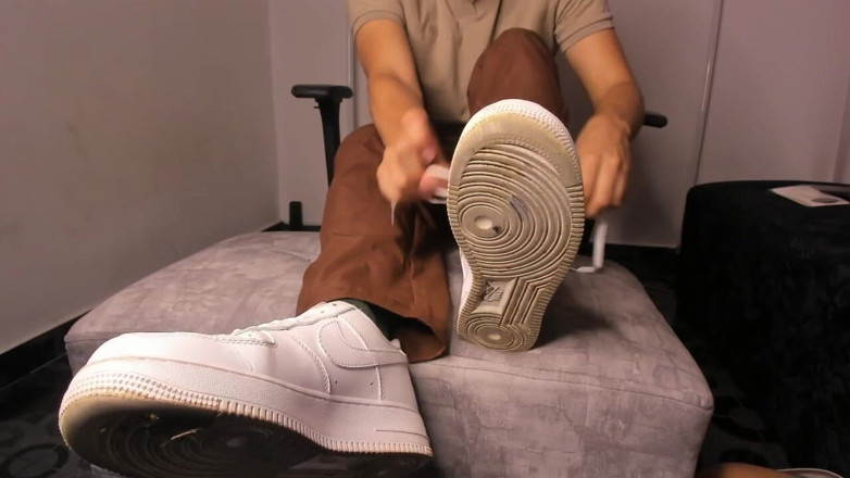 Mr Feet Colombia: Half Green Sheer Massage