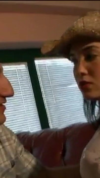 Paola Guerra en Omar Galanti in een video vol ruige en perverse seks in een wellustig spel met diepe anale penetraties