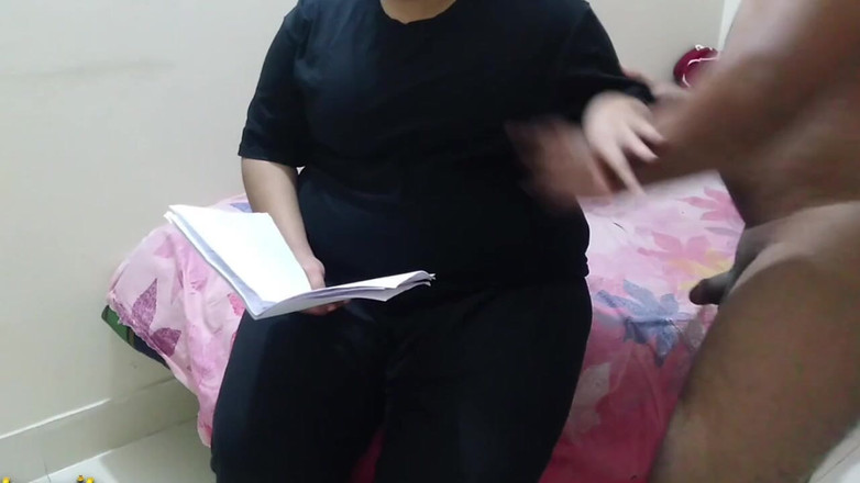 Aria Mia: Mẹ sinh viên bị giáo viên đụ lồn thô bạo khi...