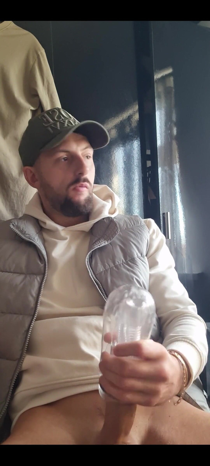 Englishtom20vip: Paja de coño de bolsillo