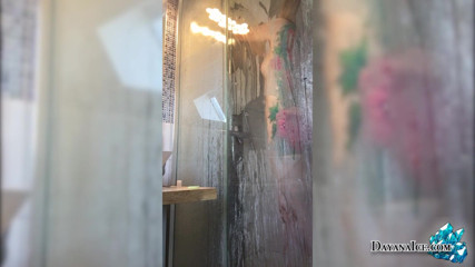 Dayana Ice: Natural tits babe jerk off in shower