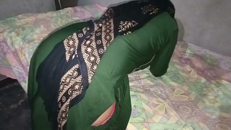 Savita5343: Sasur Bahu - Futai anal - Indianca desi Bahu are parte de...