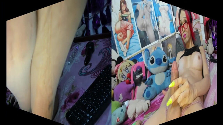Ariana Unicorn: Mă joc cu jucăriile mele sexuale preferate