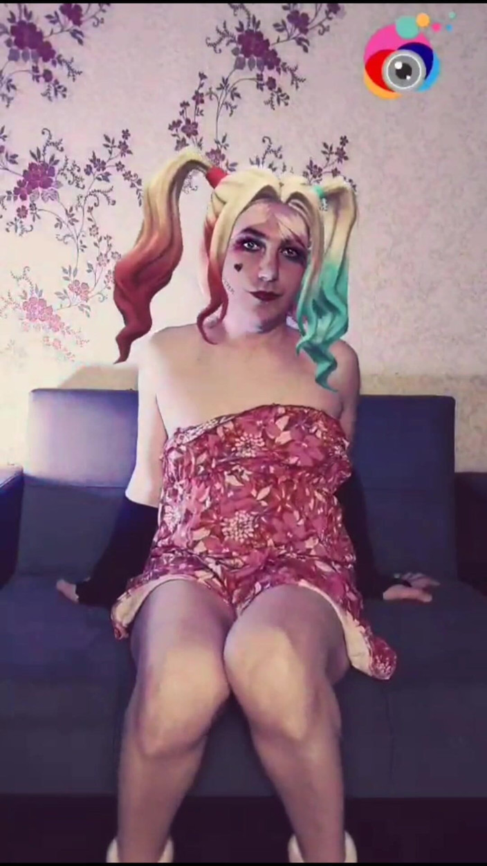 Kitty_Cross: Vampirish Beauty Attractive and Seductive