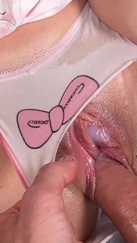 No! Don't Cum Inside Stepdaddy! 18yo Stepdaughter Pussy Rubbing and Creampie