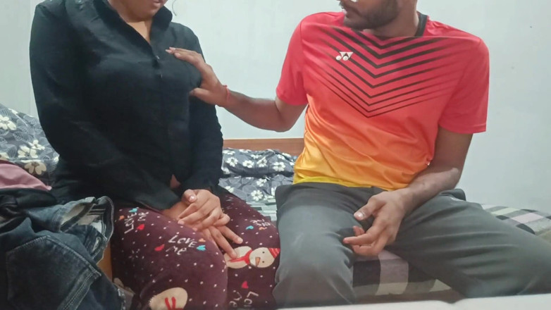 Hotty_ragini: Piața Gayi la Jija Ji Ne Mujhe Chod Kar Meri...