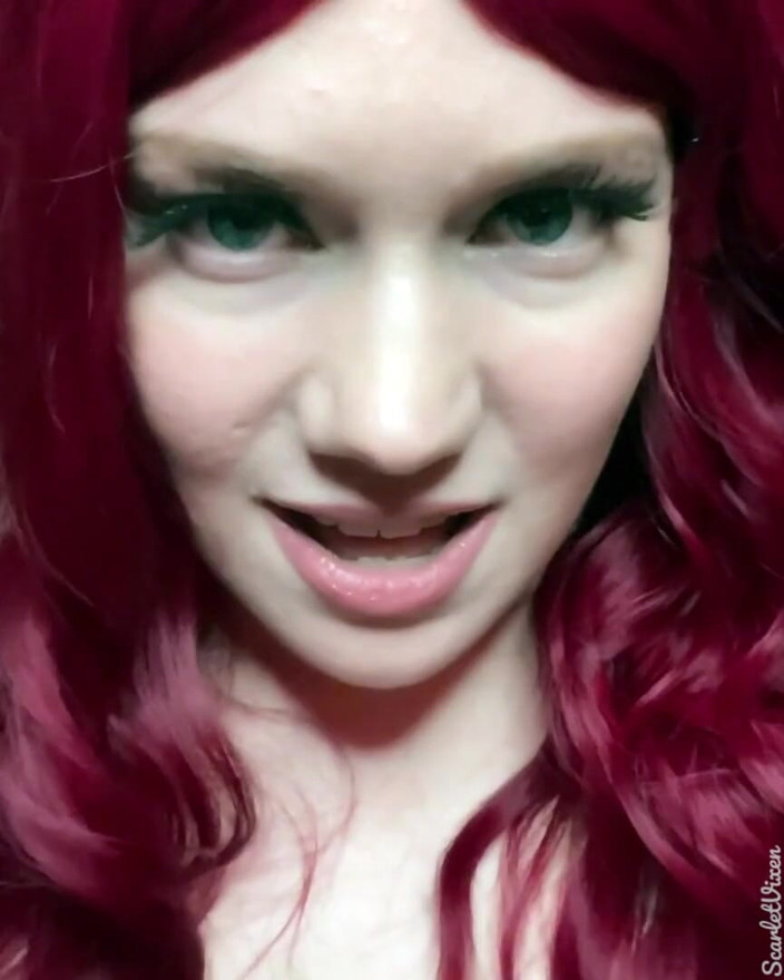 Scarlet Vixen: Poison Ivy's Cum Slave