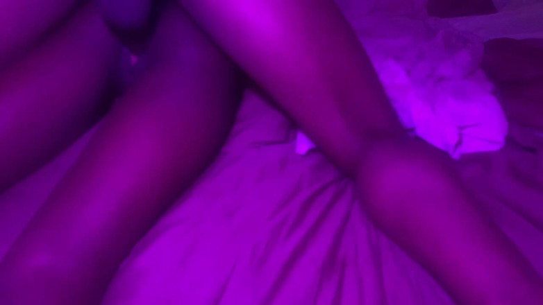 BrownGurl234: Het ebenholtsbrud sensuell ögonblick från baksidan och sidan