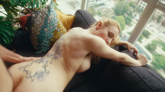 TheMindofTommy: MILF med underbara bröst knullar för första gången på kameran