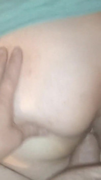 私は学ぶのにうんざりした異母妹をファックします