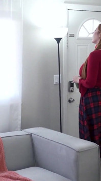 Cum Here Lauren Phillips' Pussy Is Tight, Wet, and Ready for a Messy Creampie