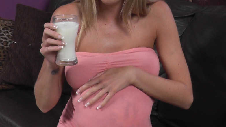 DanielleMaye: Guzzler mleka