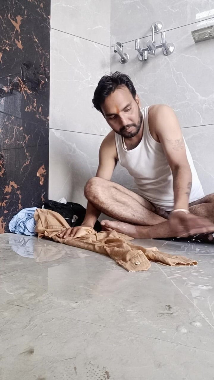 Rajasthani-old-lover: Desi young boy enjoy washing father's underwear