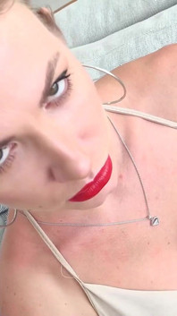 Nasıl binbaşının kişisel polis sürtüğü oldu