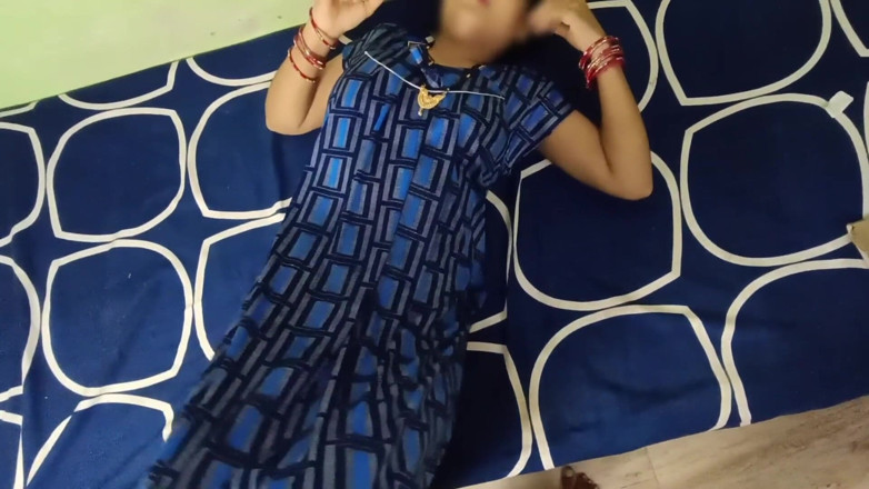 tannu: Bellissimo villaggio Desi Bhabhi prima luna di miele con il...