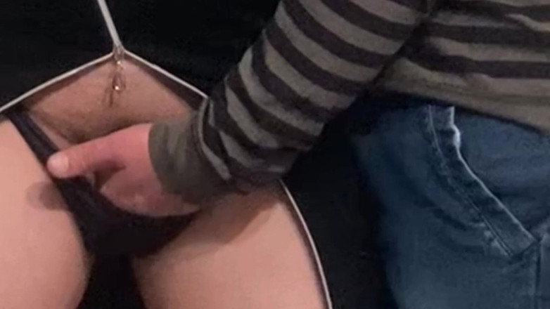 PriyaNaavya: Omg!!! Fremder in überfüllter u-bahn - muschi fingern