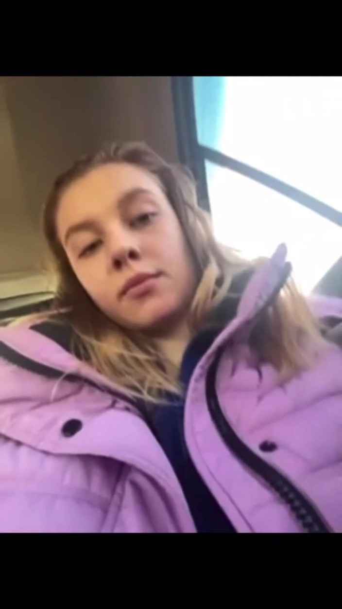 JuiceLussie: Blonde Girl Masturbate and Vibration in the Taxi