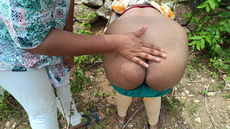 Magilmathi: 女同户外
