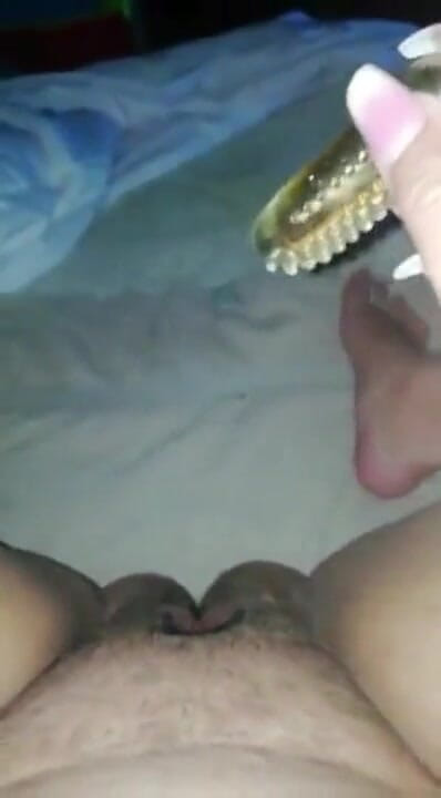 Indian fuck queen: WildEnglishBBW âm hộ màu hồng đầy lông của tôi chơi máy rung...