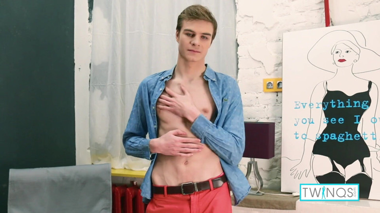Twin Qs: Cock loving college teen Lucas plays with a dildo and...