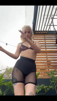I Know That You Love My Dancing and When I Shake My Ass