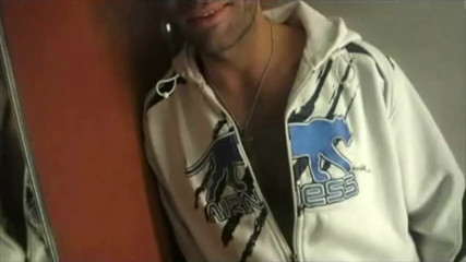 Jess Royan XXX: Fucked by a straight boy in the elevator