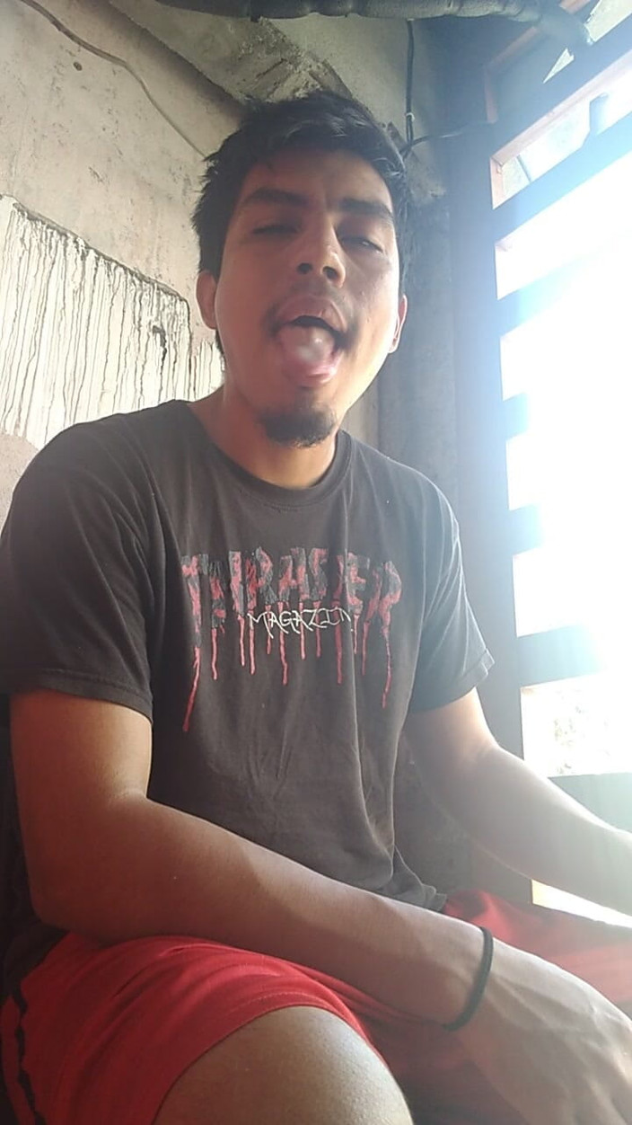 AlexAlejandro13: Rica tarde no acorde