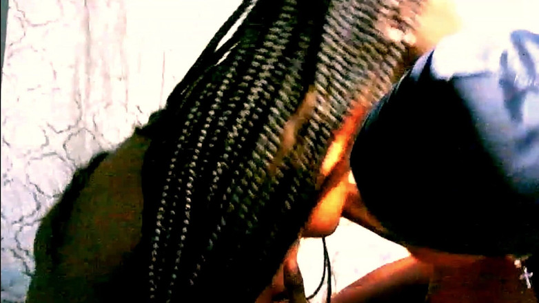 sunnyslimx: 그녀의 보지와 완벽한 가슴을 먹어