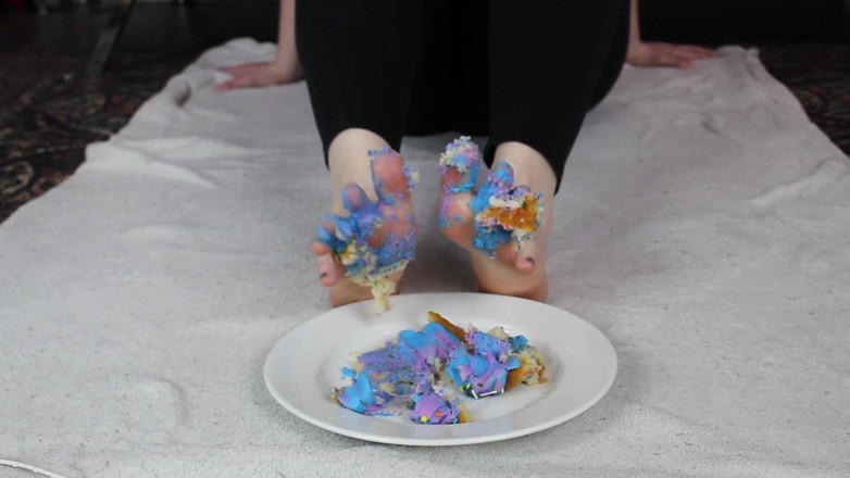 Emma Lilly: Cupcakes mit meinen zehen zertrümmern