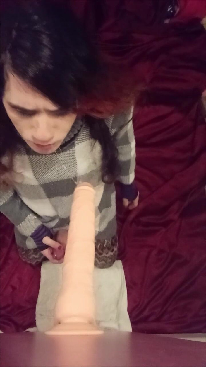 DiiVampy: An deinem schwanz lutschen und während du in meine kehle...