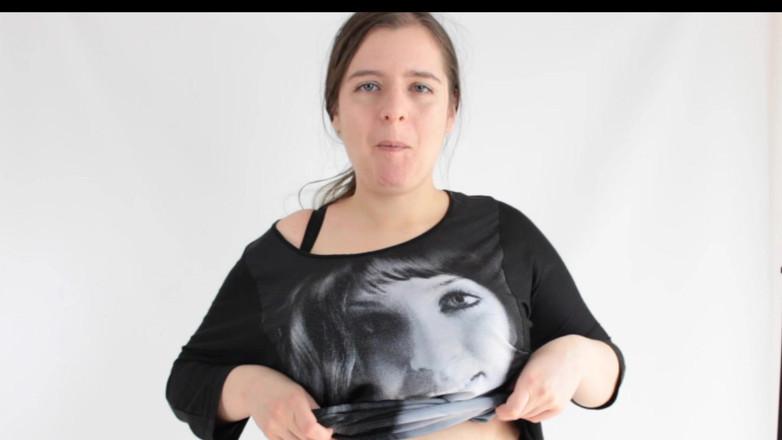 Lena Rose: Show my tits