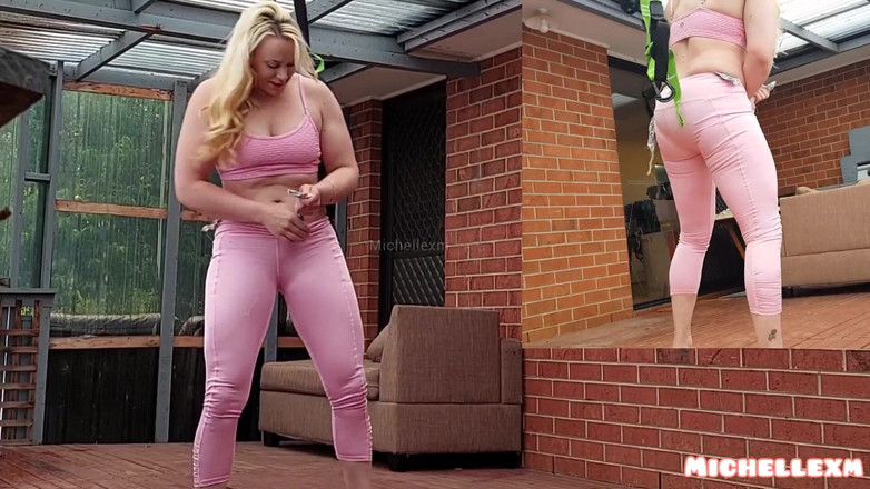 Michellexm: Wedgie Dívka Wedgie Swing visí Wedgie Zábavné video Kalhotky Rip...