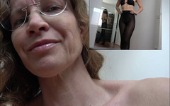 Annika Rose: Moje lesklé punčocháče