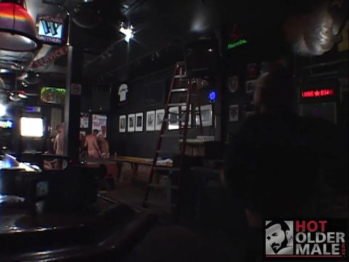 Pantheon men: Người đàn ông nghiệp dư hoan lạc mọi người bú cu